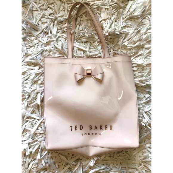 Ted Baker London Handbags - Ted Baker London Icon Shopper Tote